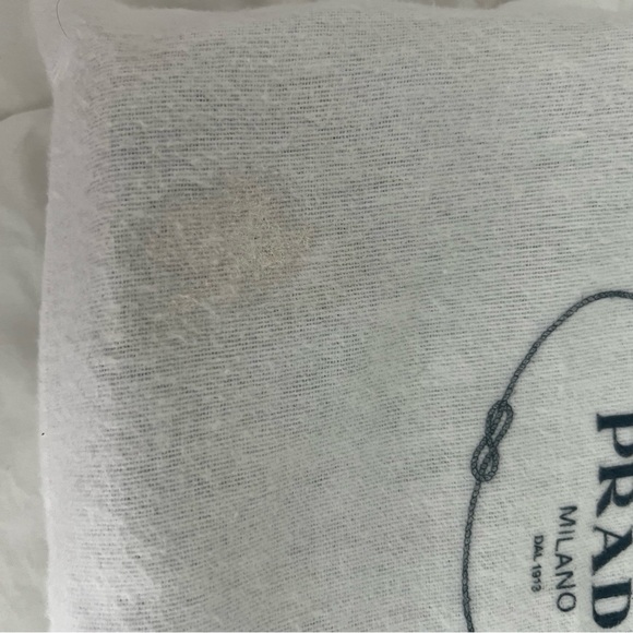 Prada Re-Nylon Re-Edition 2000 Mini-Bag - Picture 10 of 10